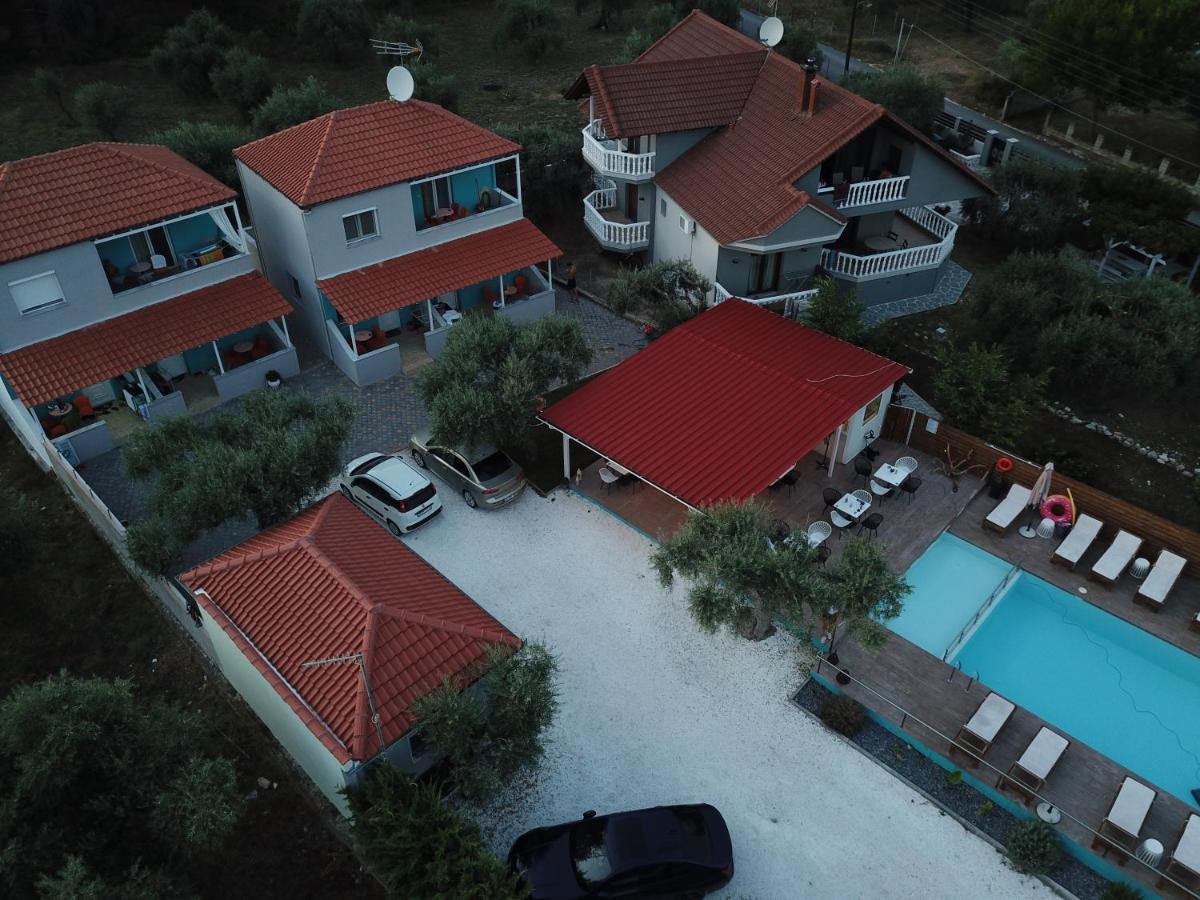 Studios River Potos Exterior foto
